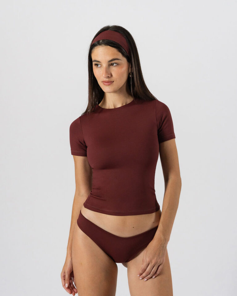 Camiseta Clásica MC - Burgundy